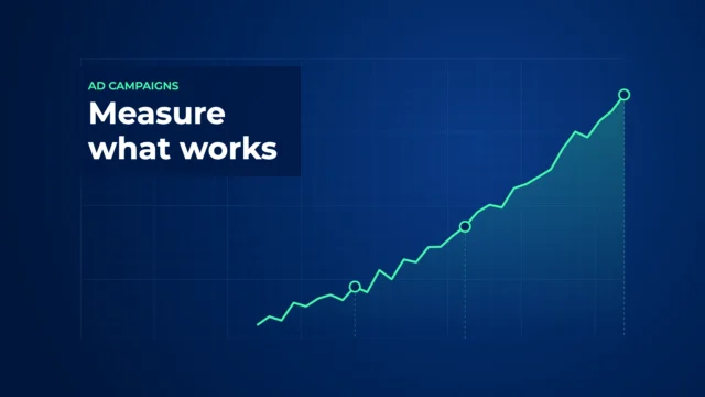 A bright green line climbing through a fine dark blue grid